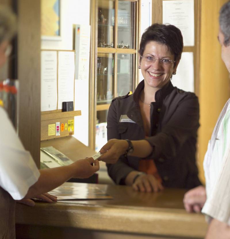 A photo of the host Marion Passing